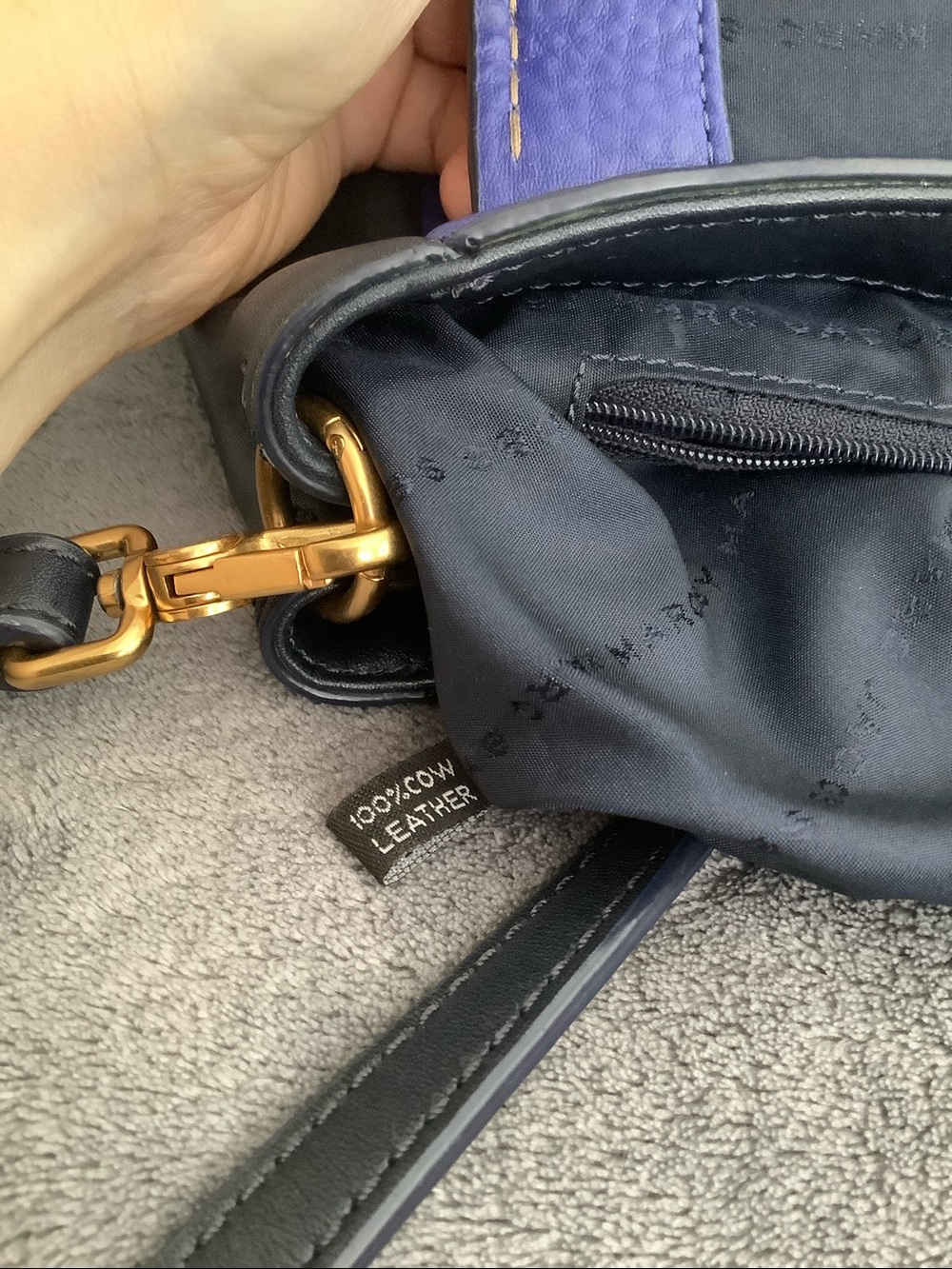Marc by Marc Jacobs blue and cream colorblock purse - Picture 11 of 12